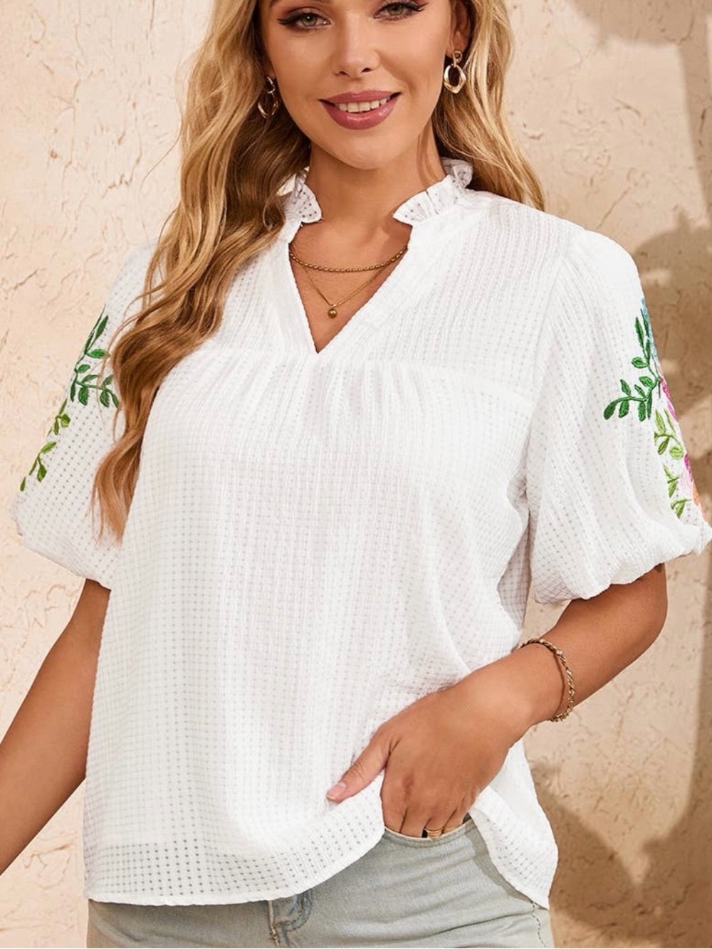 EUC White Embroidered Puff Sleeve Top, Size Medium